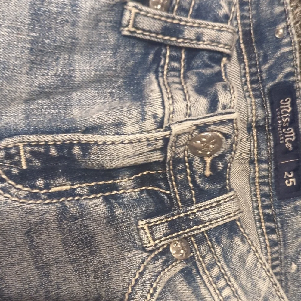 Brand New Miss Me Light Blue Boot Cut Jeans - Picture 3 of 3